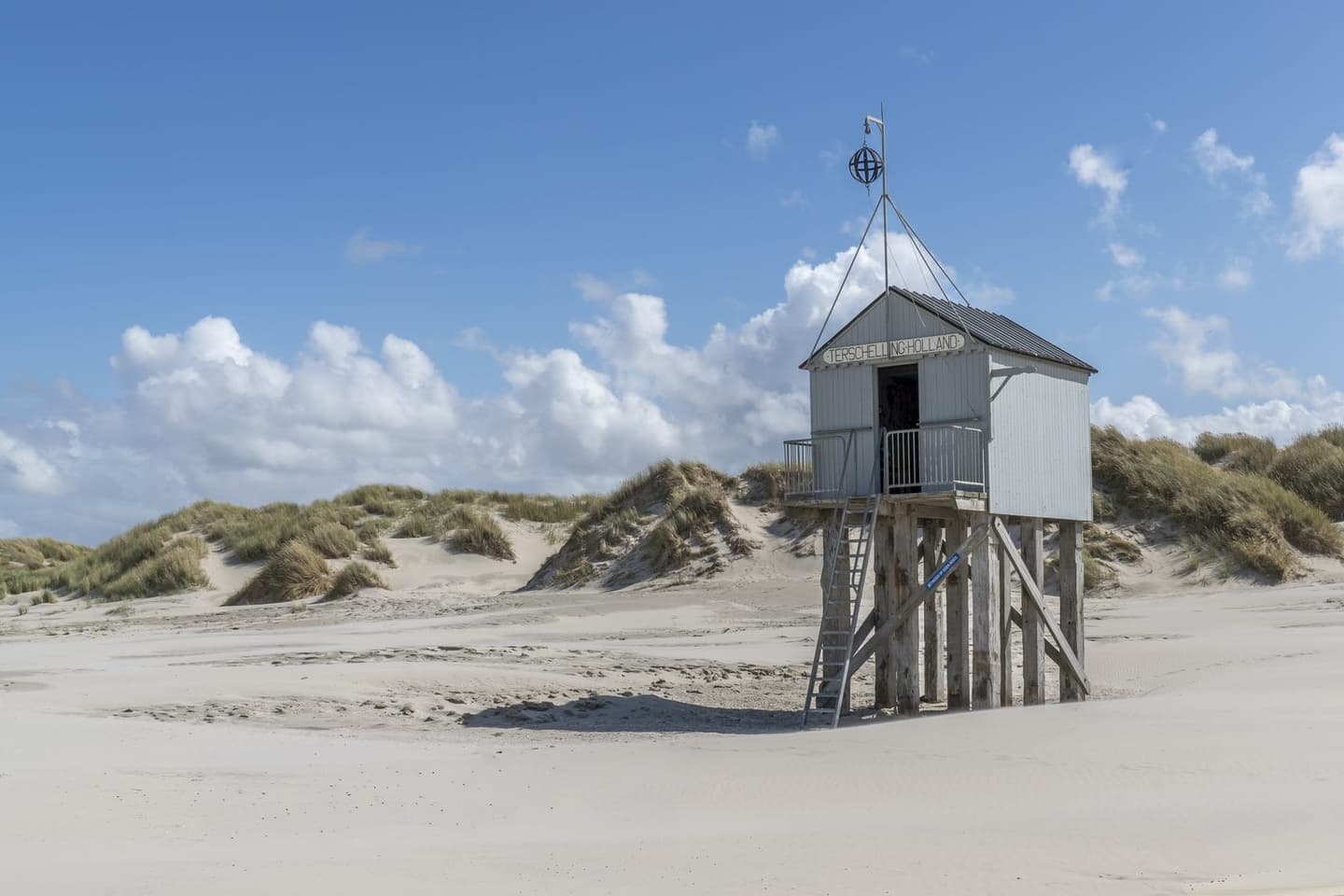 Strand Terschelling, vakantie op loopafstand vakantiehuis Apenstaartje