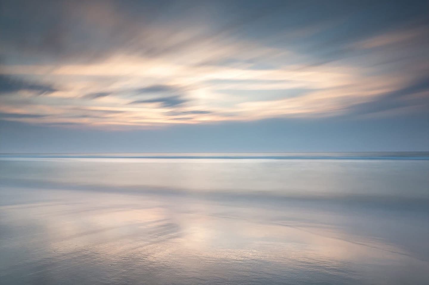 Zandduinen en strand Terschelling, op loopafstand van Apenstaartje